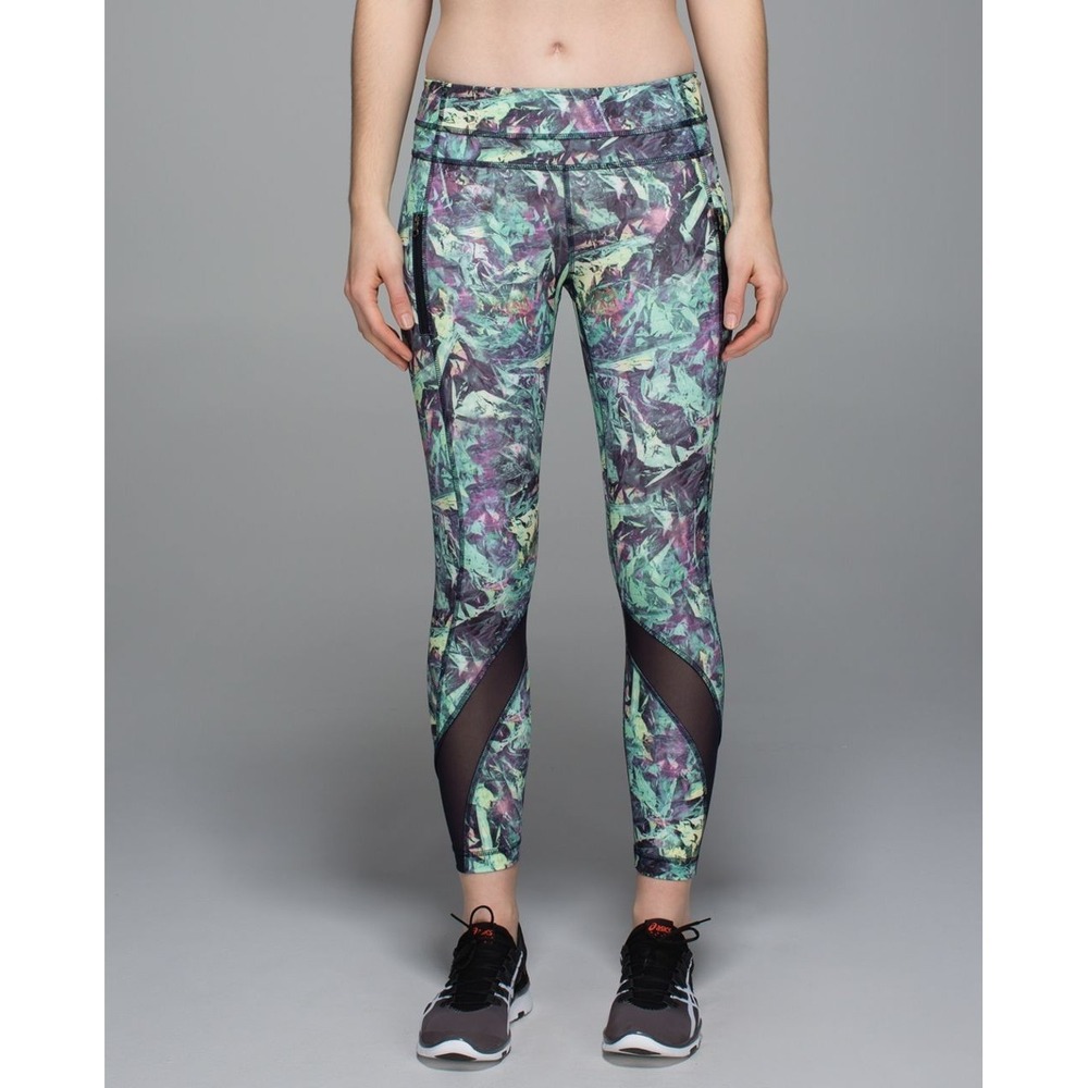 Lululemon Inspire Tight I| *Full-On
Luxtreme Mesh Iridescent Multi/
Naval Blue 8 - Picture 11 of 16